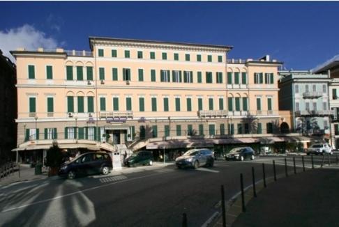 Hotel Mediterranee Genova Esterno foto